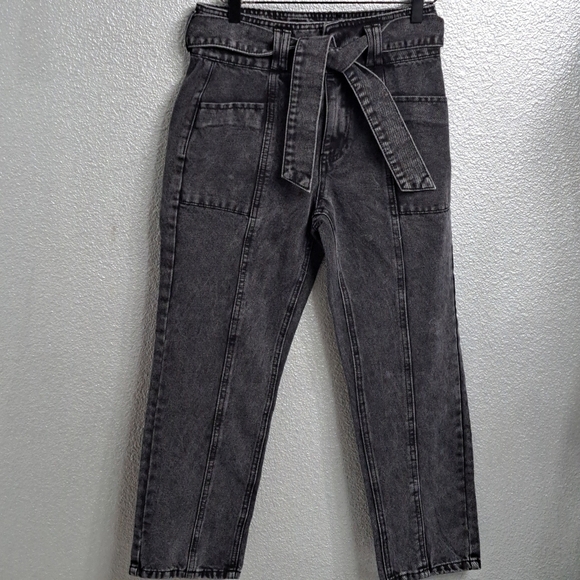Forever 21 High Rise Denim With A Denim Belt Size 27 - Picture 1 of 5
